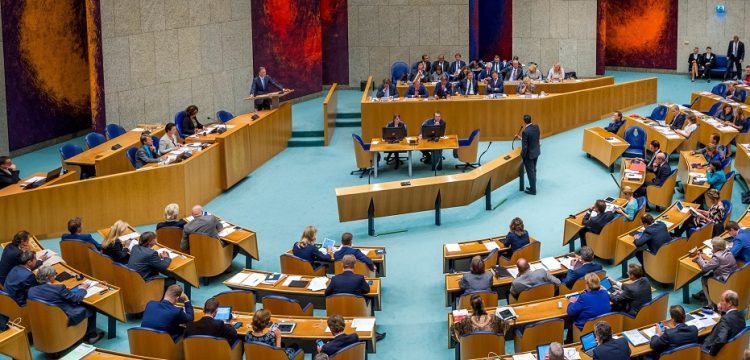 Ketegangan Politik di Parlemen Belanda