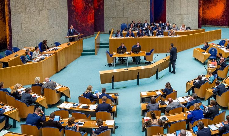 Ketegangan Politik di Parlemen Belanda